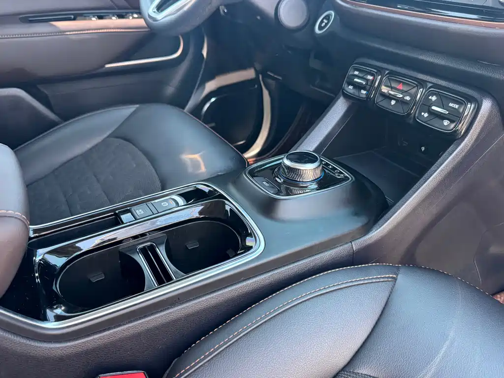 Aion Trumpchi GE3 — миниатюра 12