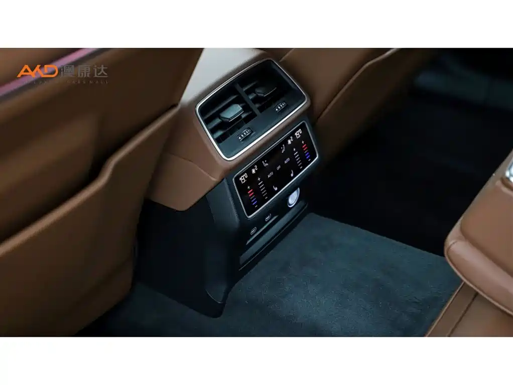 Audi A7L — миниатюра 9