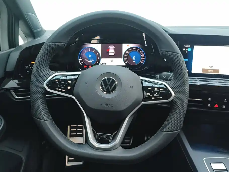 Volkswagen Golf — миниатюра 15
