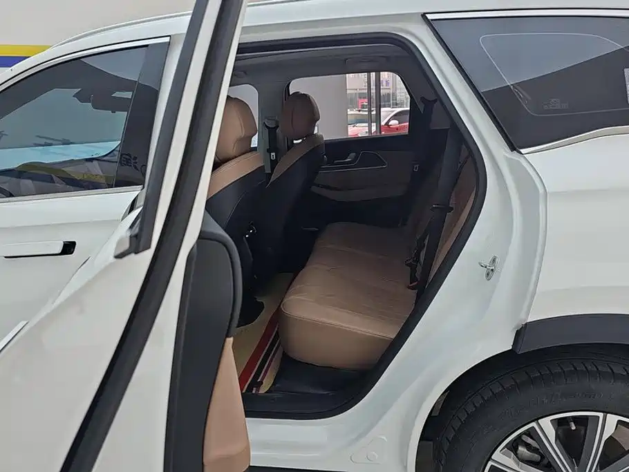 Chery Tiggo 8L — миниатюра 11