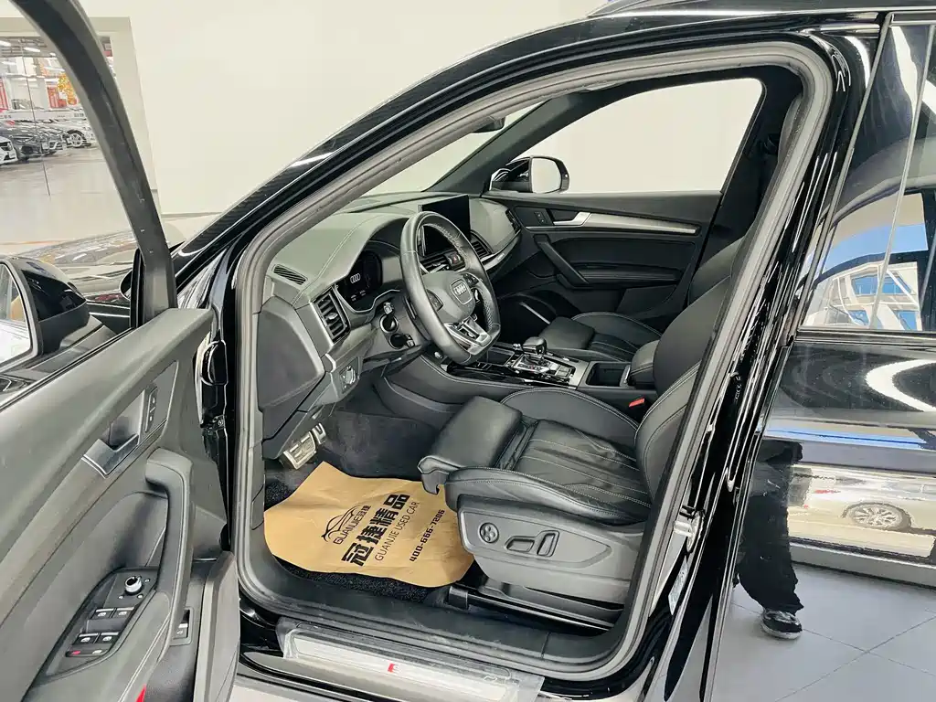 Audi Q5L 40T Luxury Dynamic Type, фото 4