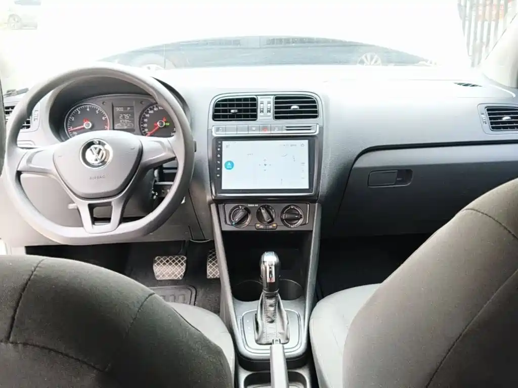 Volkswagen Polo — миниатюра 10