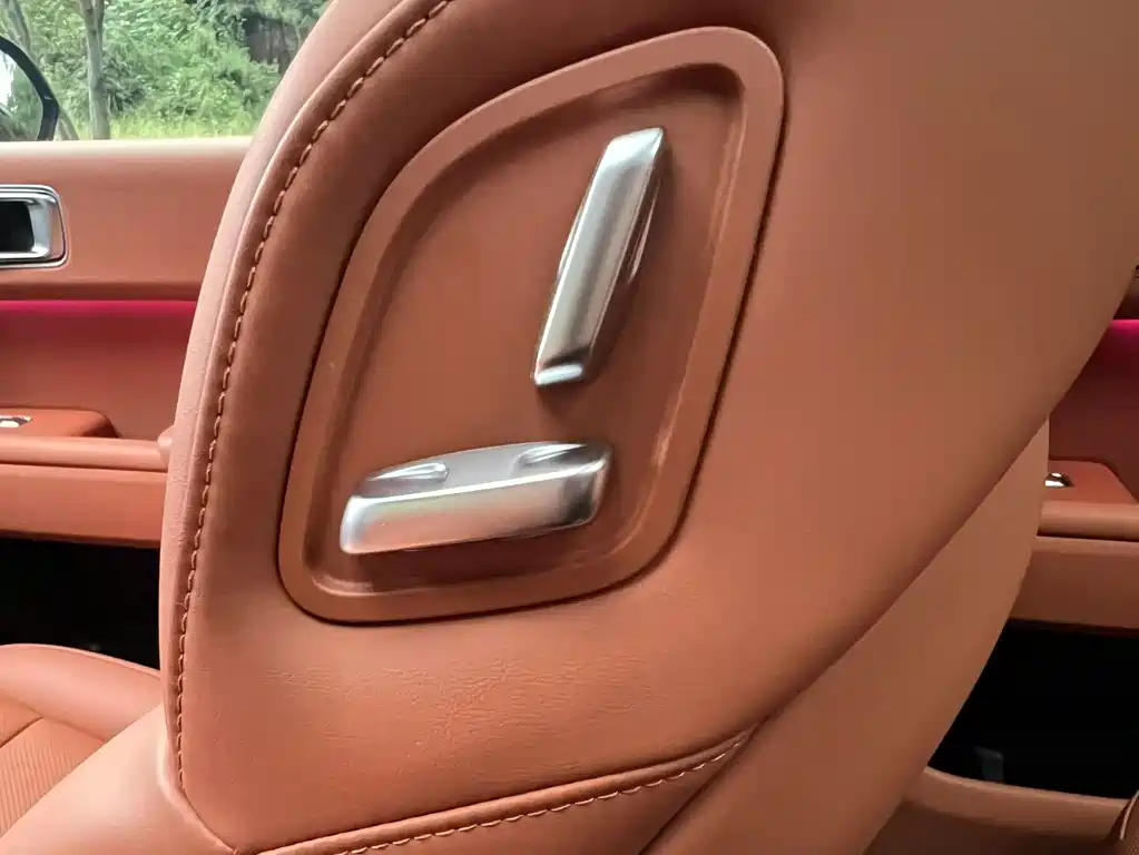 Li Auto Li L7 — миниатюра 14