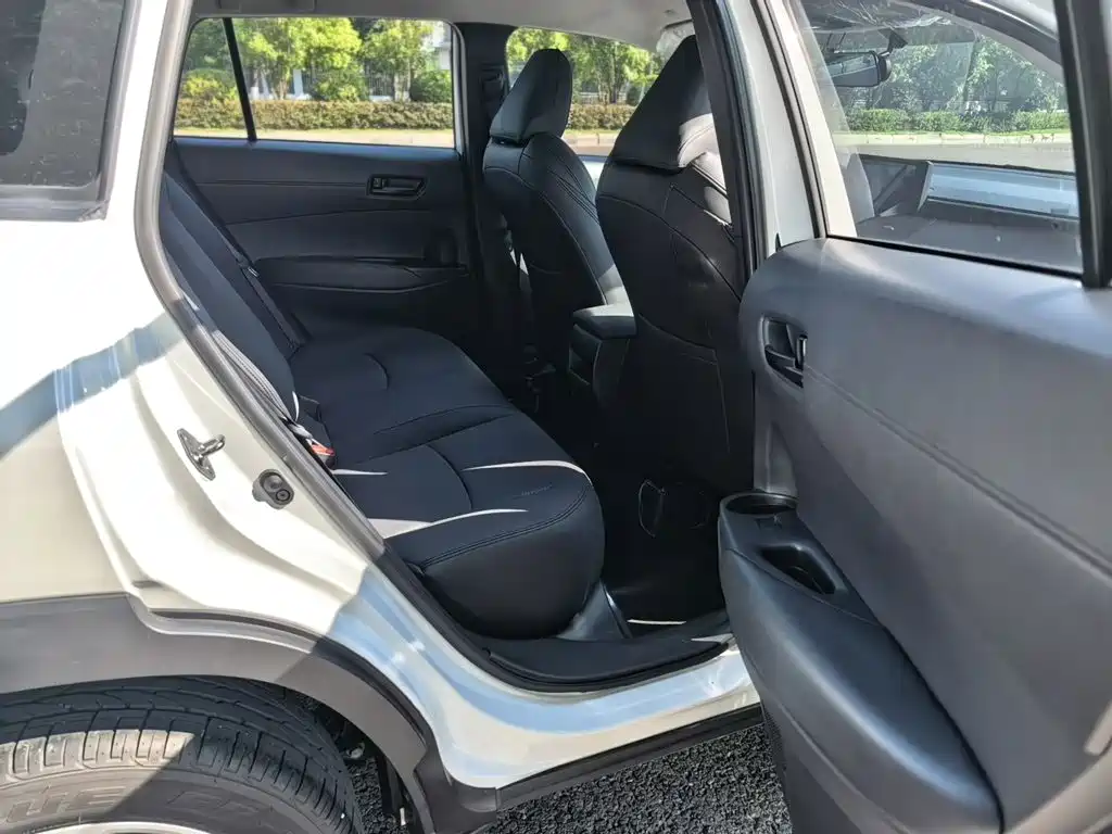 Toyota Frontlander — миниатюра 15