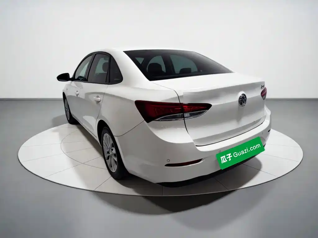 Buick Excelle — миниатюра 4