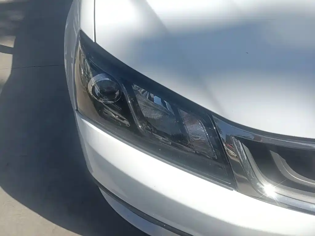 Geely Emgrand — миниатюра 11
