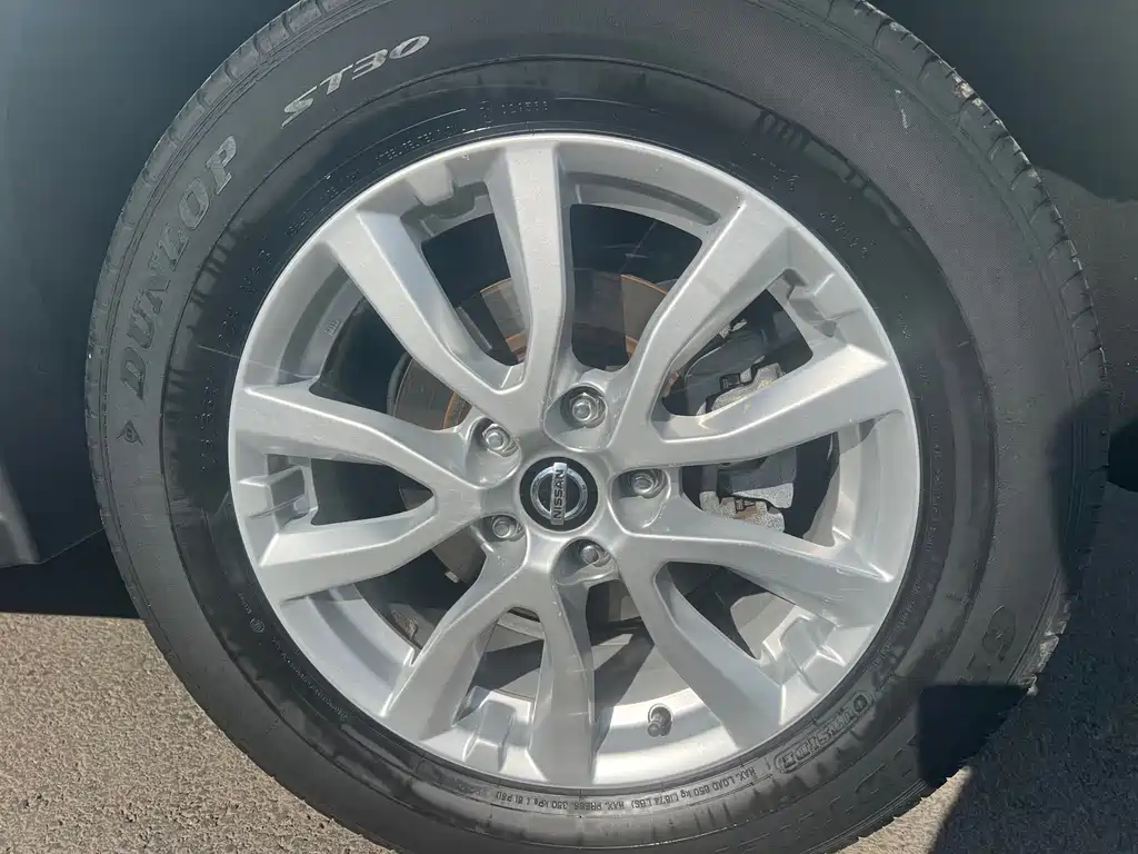 Nissan X-Trail — миниатюра 7