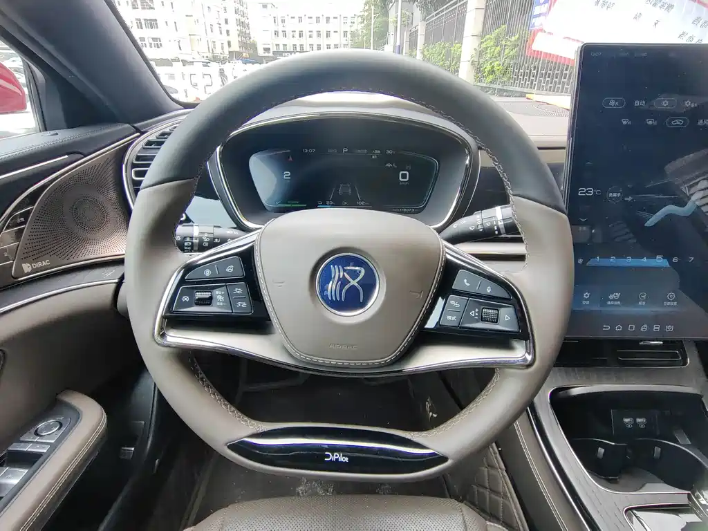 BYD Han — миниатюра 15