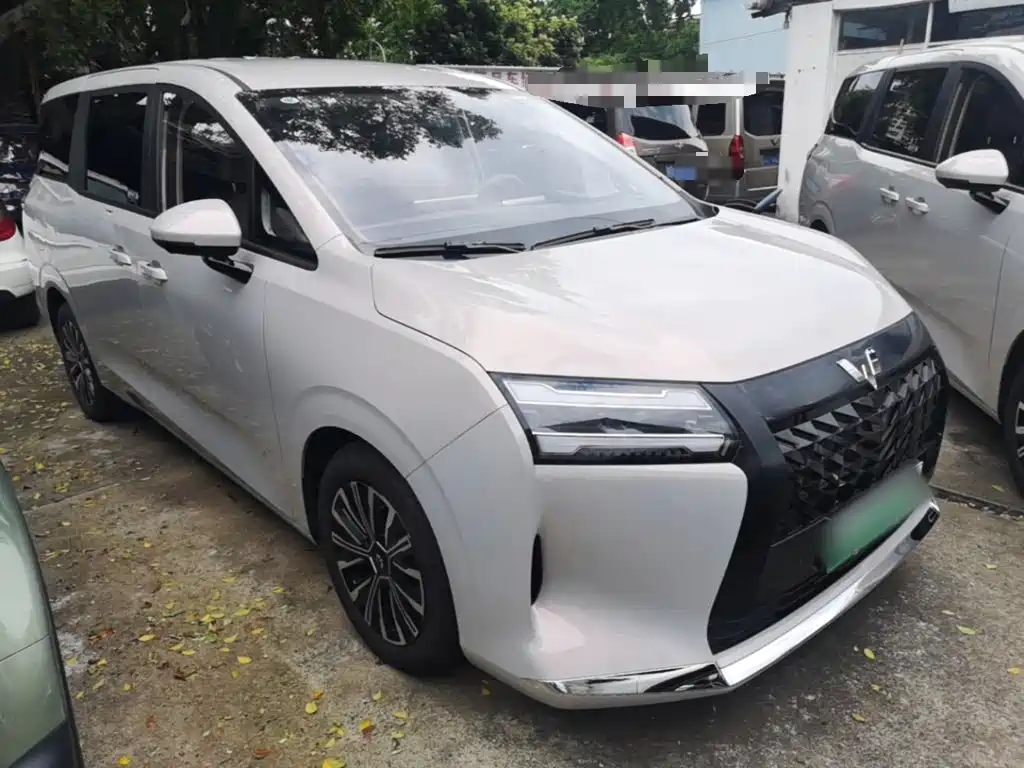 Wuling Xingguang 730 New Energy — миниатюра 4