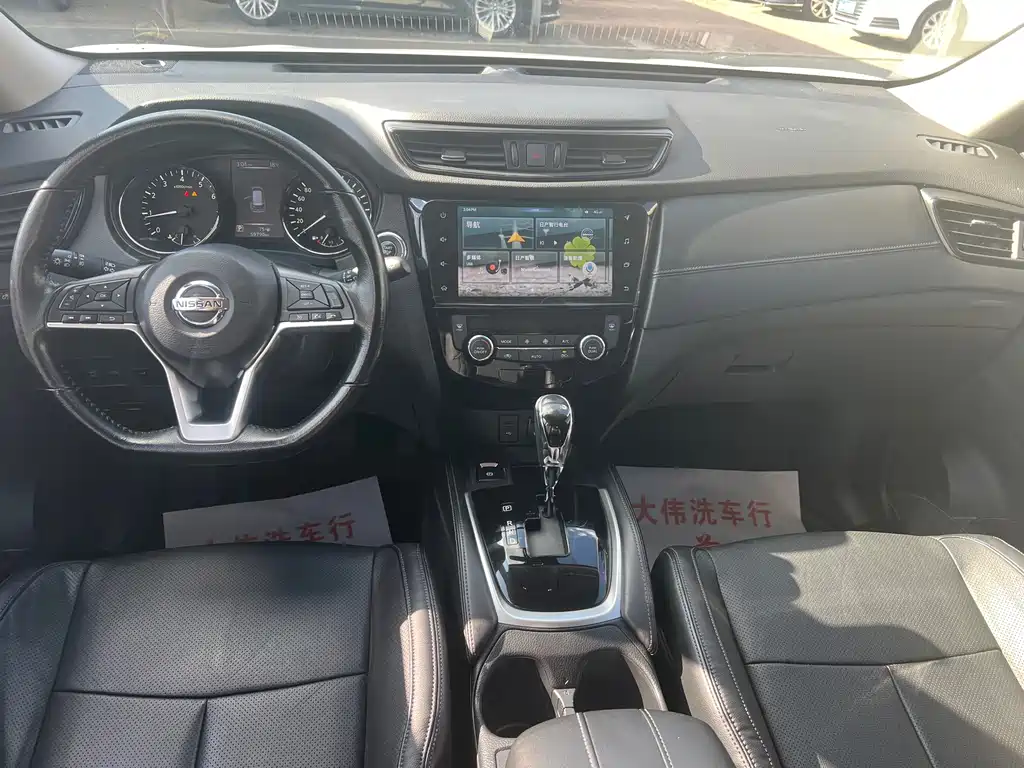 Nissan X-Trail — миниатюра 5
