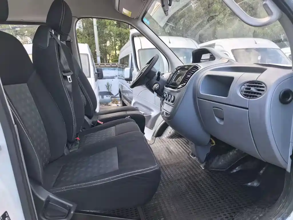 SAIC MAXUS XINTU V80