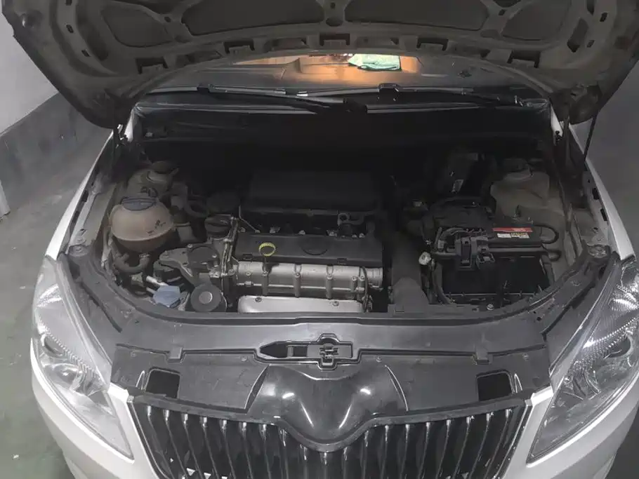 Skoda Fabia — миниатюра 10