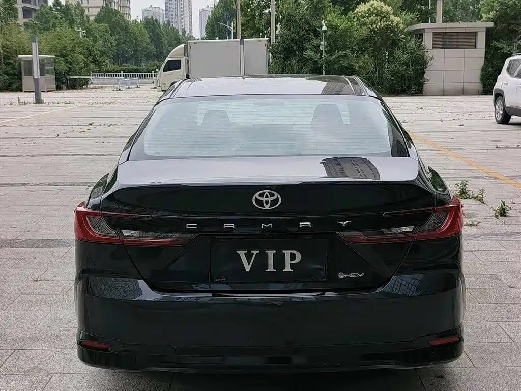 Toyota Camry 2024 2.0HGVP Luxury