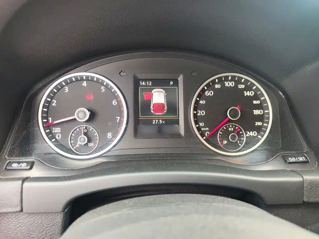 Volkswagen Tiguan — миниатюра 4
