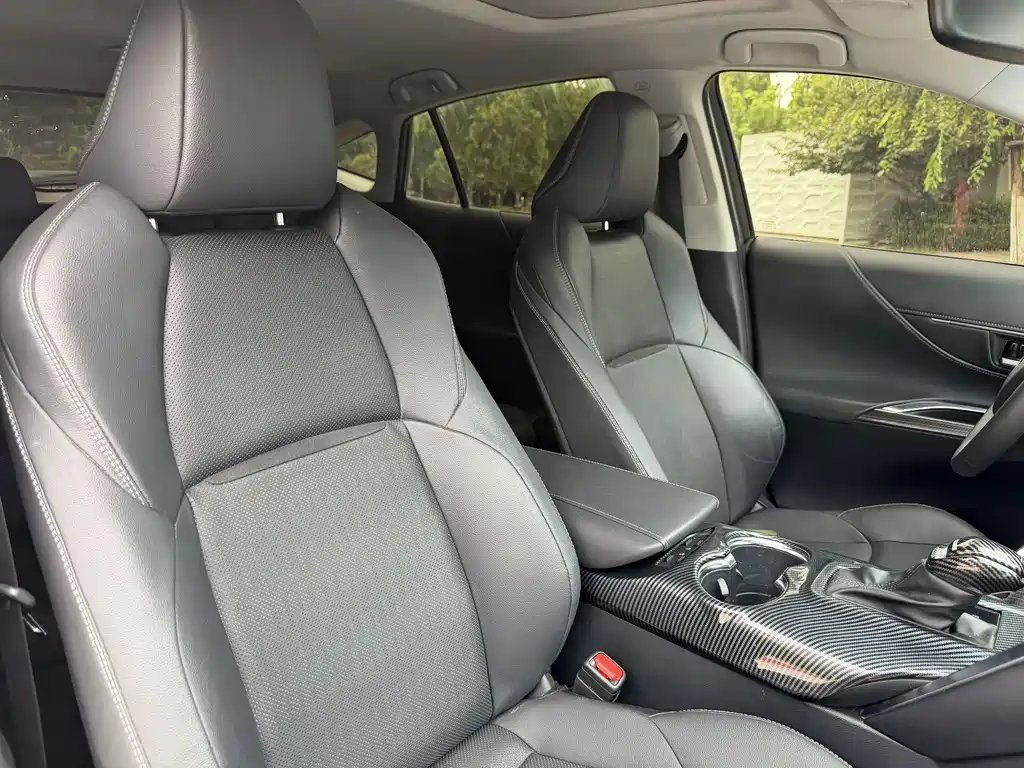 Toyota Venza — миниатюра 18