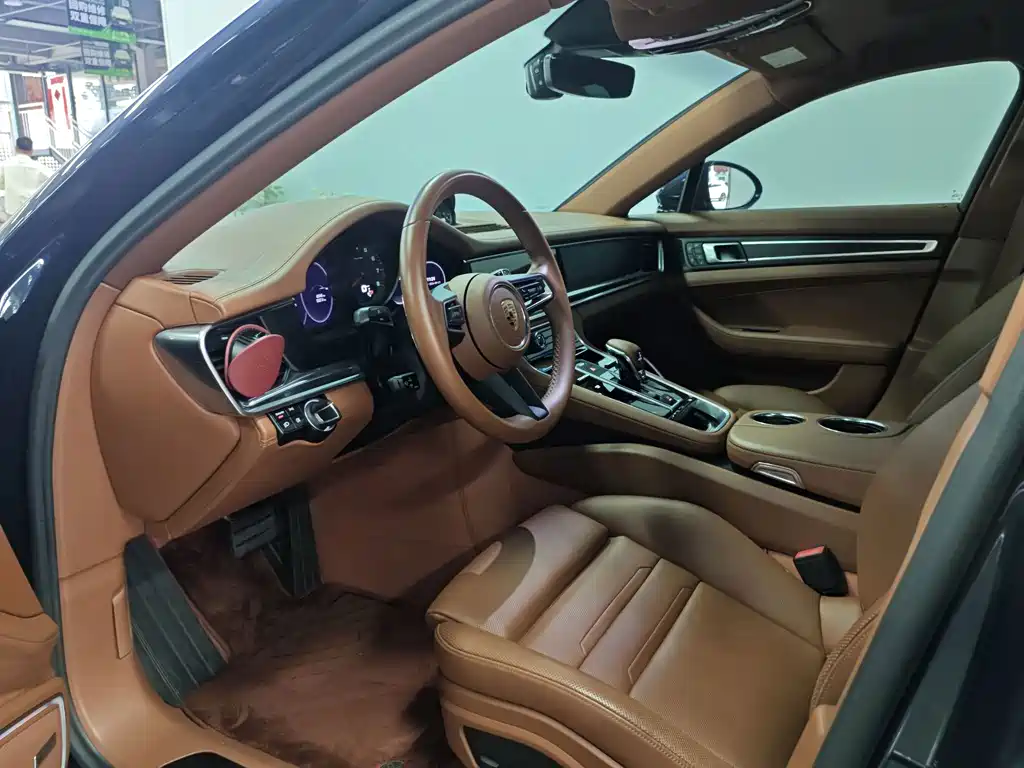 Porsche Panamera — миниатюра 4