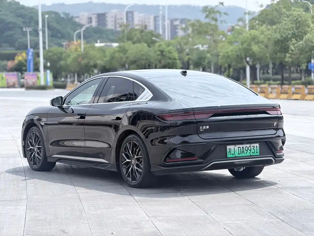BYD Han — миниатюра 6
