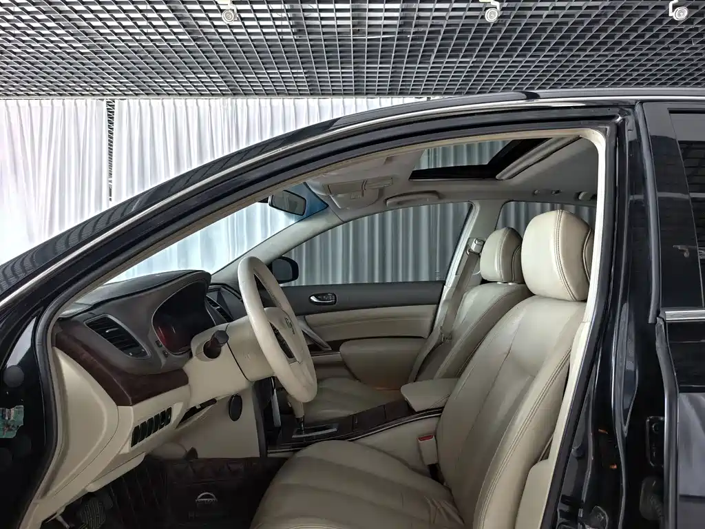 Nissan Teana — миниатюра 7