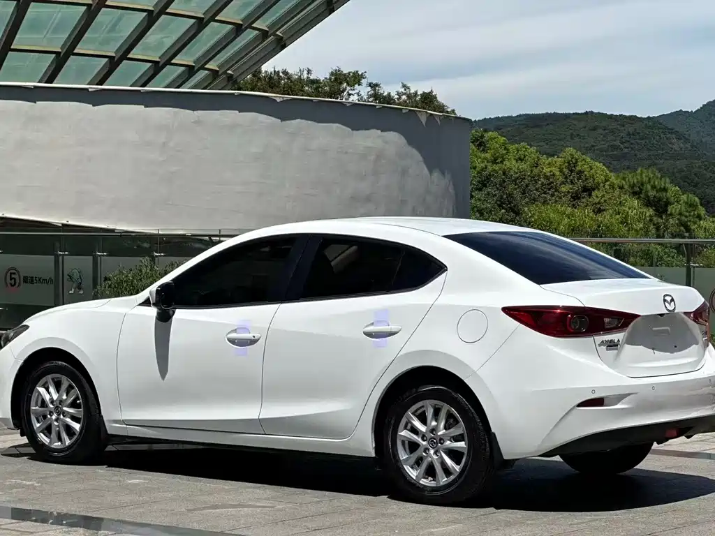 Mazda 3 Axela — миниатюра 4