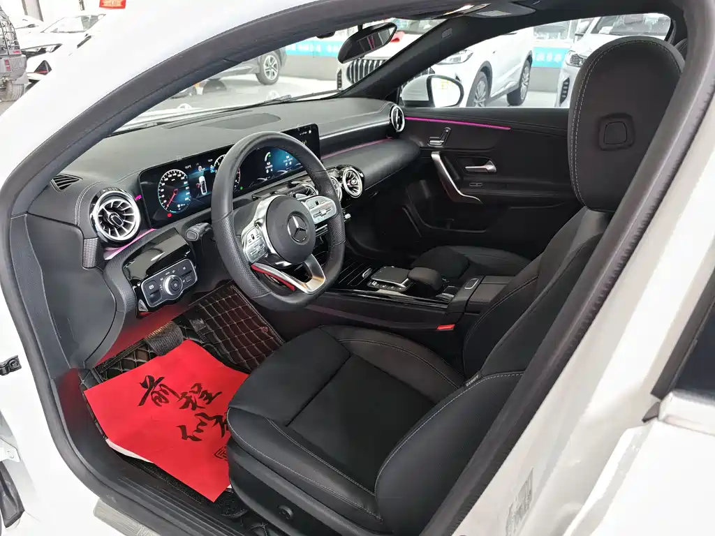 MERCEDES-BENZ A CLASS