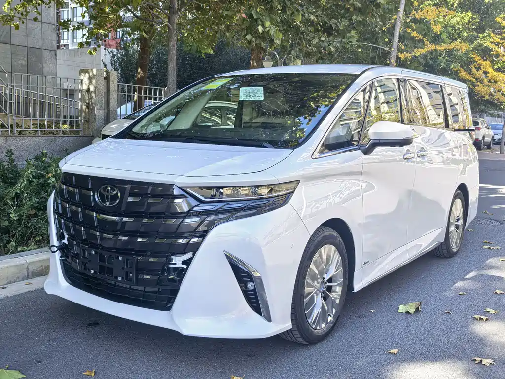 Toyota Alphard 0