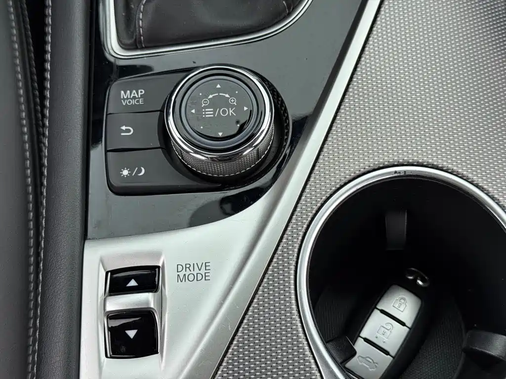 Infiniti Q50L — миниатюра 21