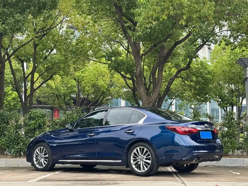 Infiniti Q50L — миниатюра 18
