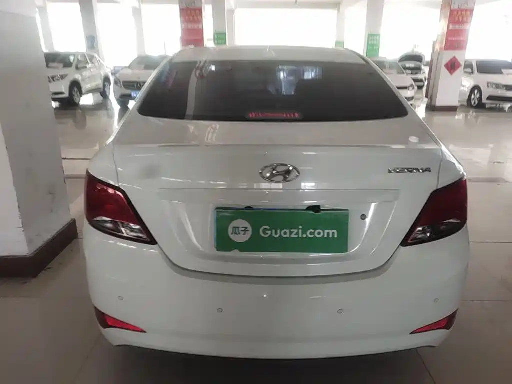 Hyundai Verna — миниатюра 6