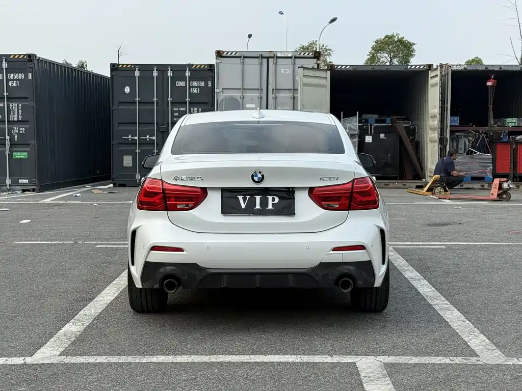 BMW 1 Series — миниатюра 12