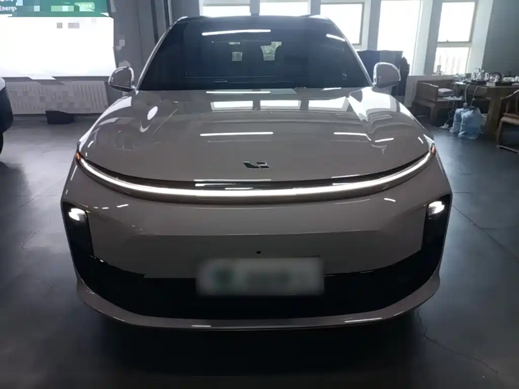 Li Auto Li L6 — миниатюра 3