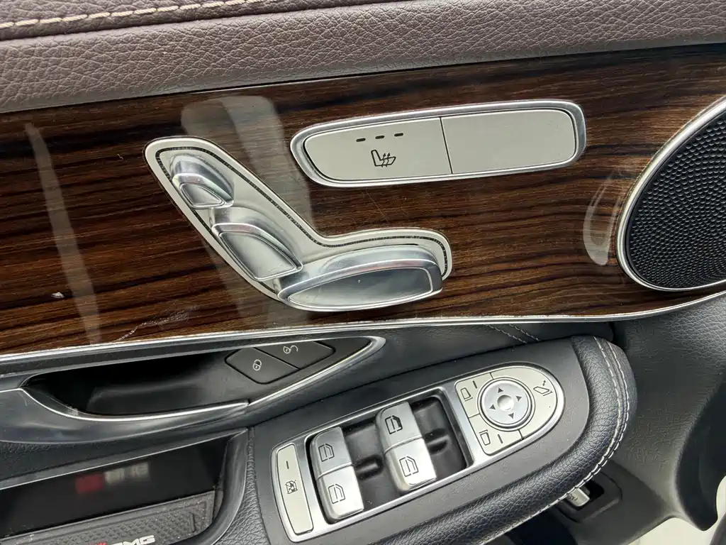 Mercedes-Benz GLC — миниатюра 11