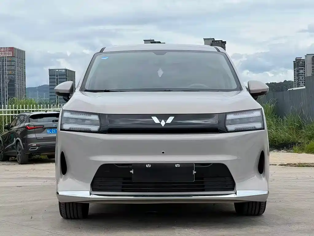 Wuling Звездный свет 730 Новая энергия — миниатюра 2