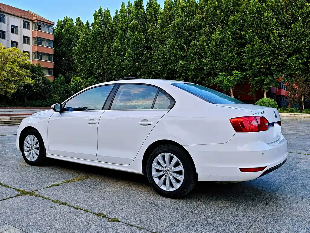 Volkswagen Sagitar — миниатюра 15