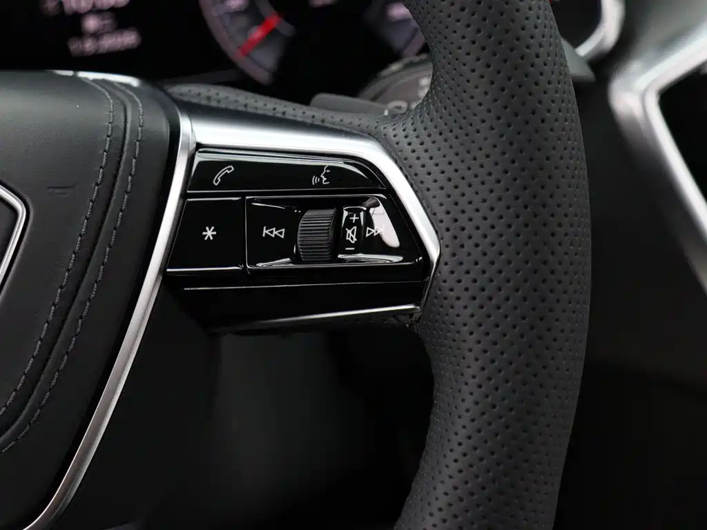Audi A6L — миниатюра 14