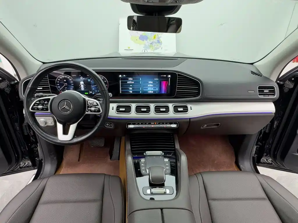 Mercedes-Benz GLS — миниатюра 11