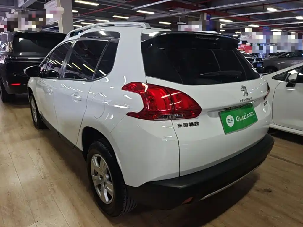 Peugeot 2008 — миниатюра 5