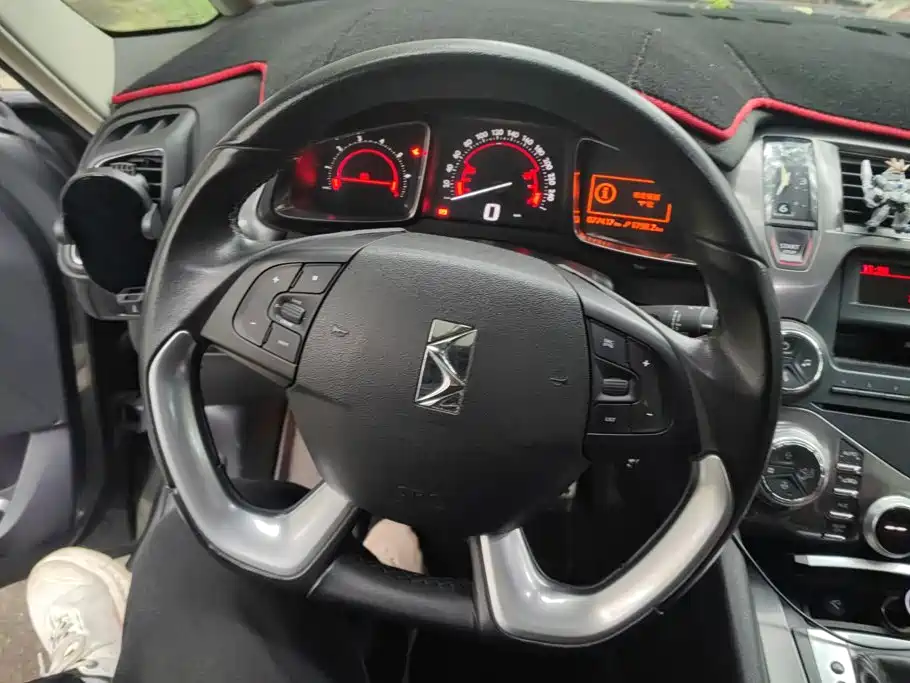 DS DS 5 — миниатюра 15