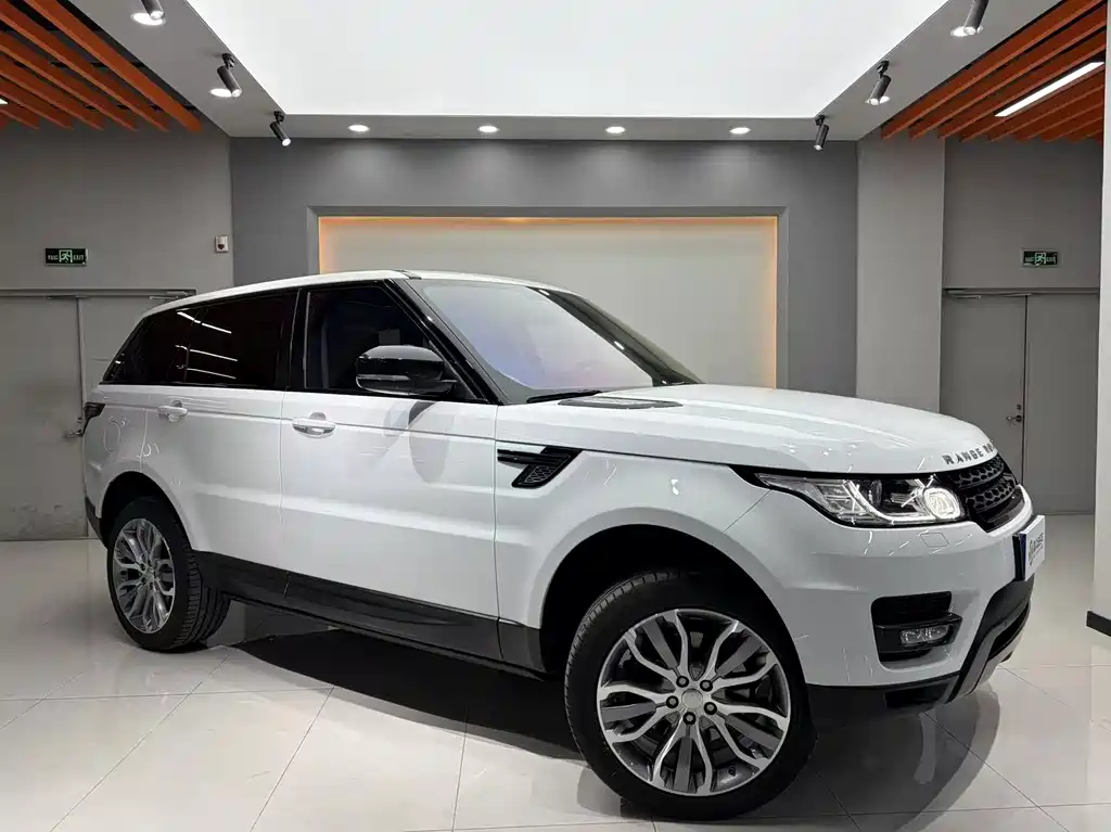 Land Rover Range Rover Sport 2015 3.0 SC V6 HSE DYNAMIC