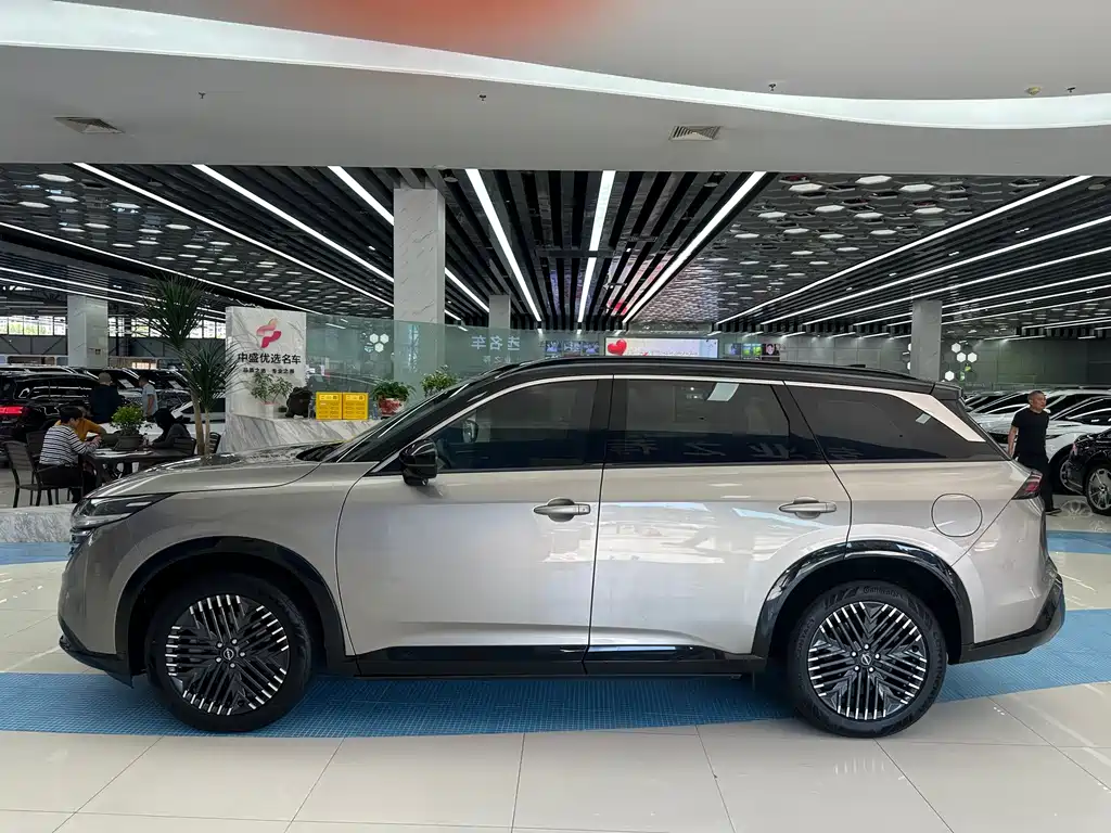 Nissan Pathfinder — фотографии объявления, Фото 5