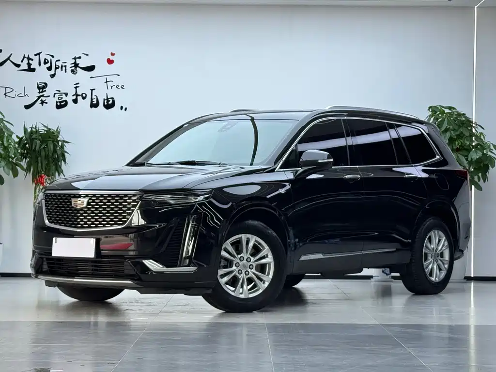 Cadillac XT6