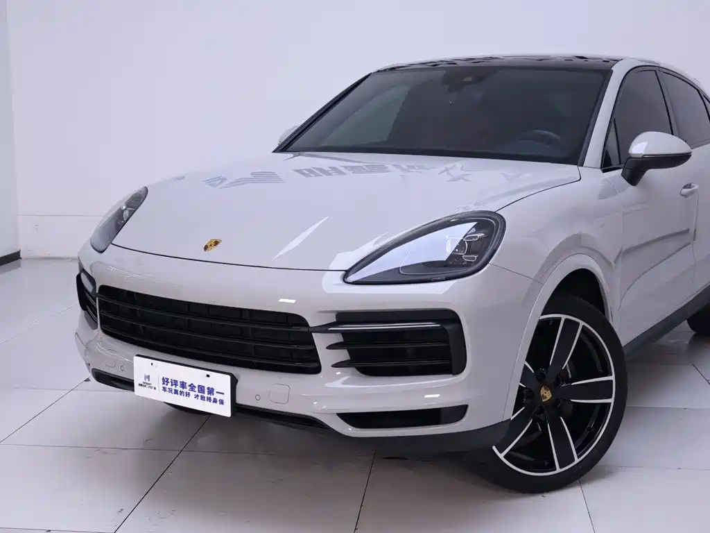 Porsche Cayenne — миниатюра 3