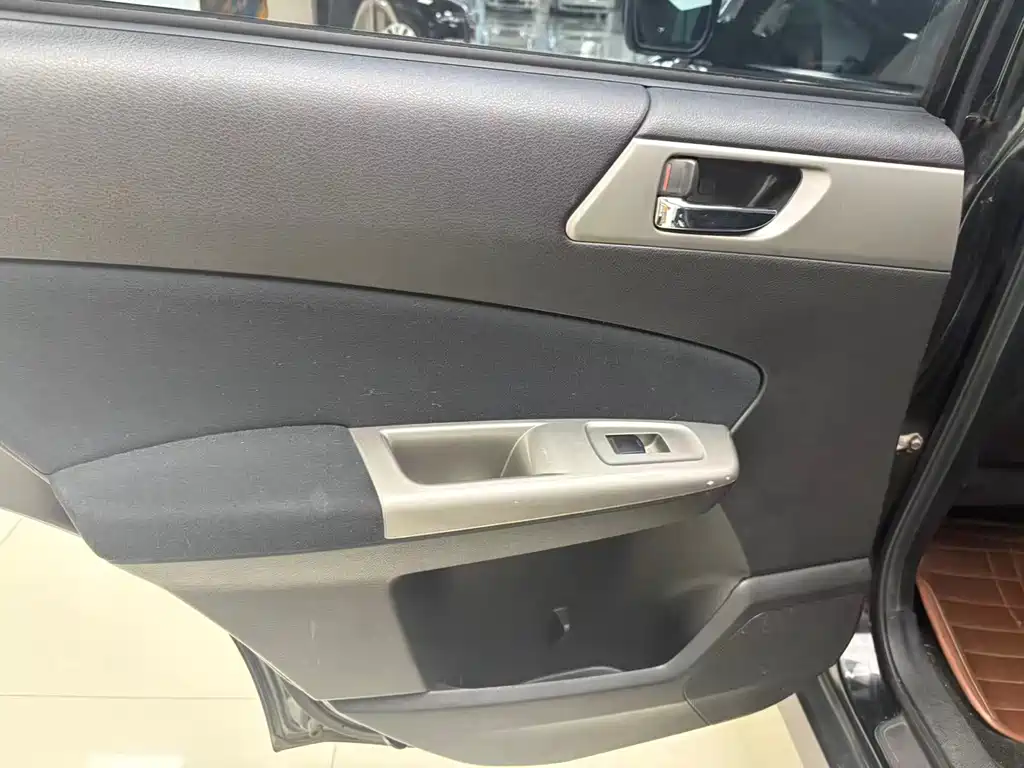 Subaru Forester — миниатюра 19