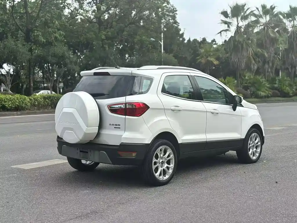 Ford Ecosport — миниатюра 7