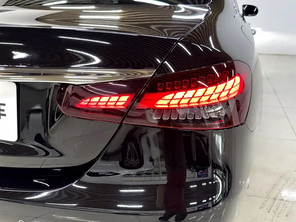 Mercedes-Benz E-Class E 2023 E 300 L Luxury