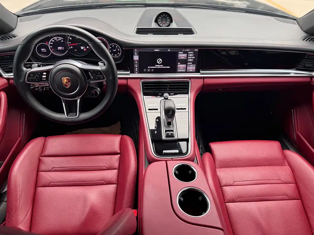 Porsche Panamera — миниатюра 9