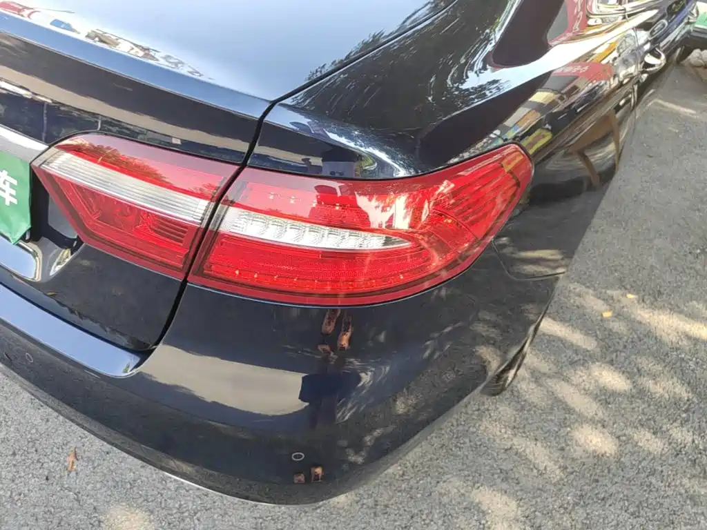 Ford Taurus — миниатюра 8