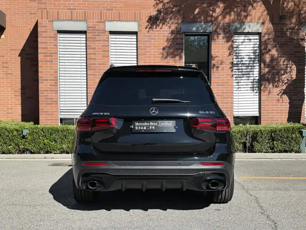 Mercedes-Benz GLB AMG — миниатюра 12