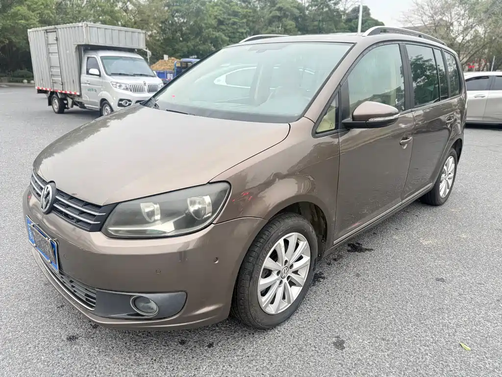 Volkswagen Touran 2013