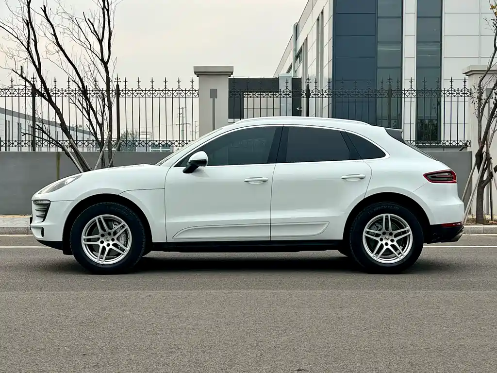Porsche Macan 2017 Macan S 3.0T