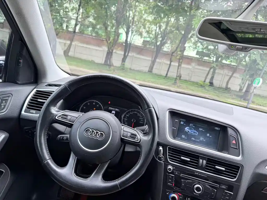 Audi Q5 — миниатюра 10